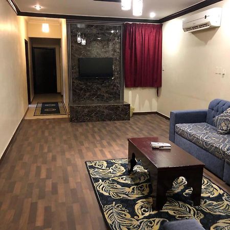 达曼Inwan Residential Units公寓式酒店 外观 照片