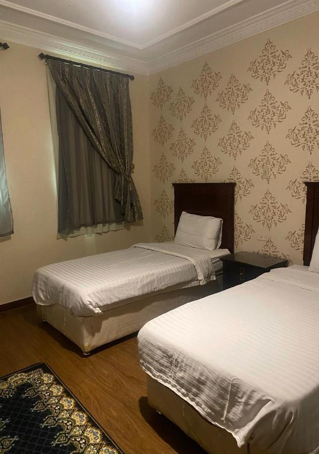 达曼Inwan Residential Units公寓式酒店 外观 照片