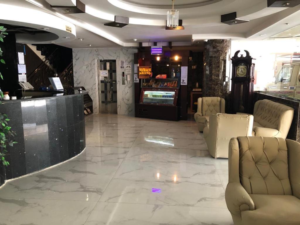 达曼Inwan Residential Units公寓式酒店 外观 照片